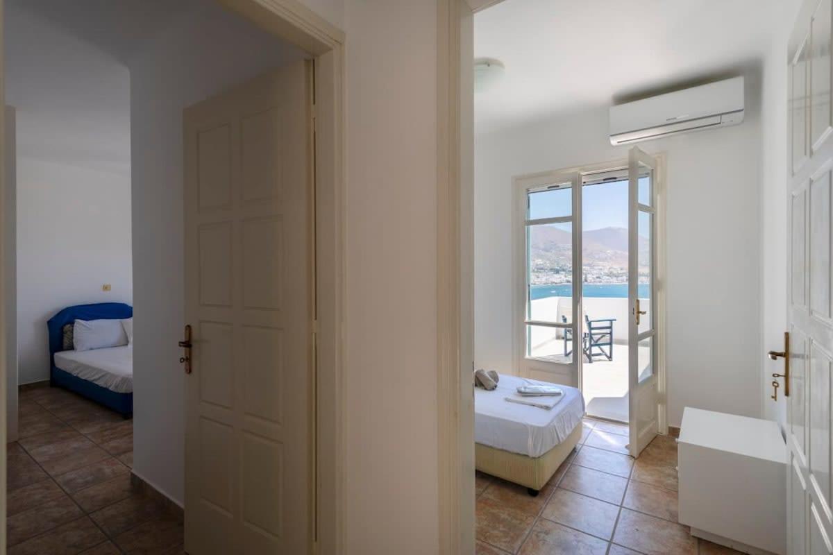 Parikia Cove Mansion Villa