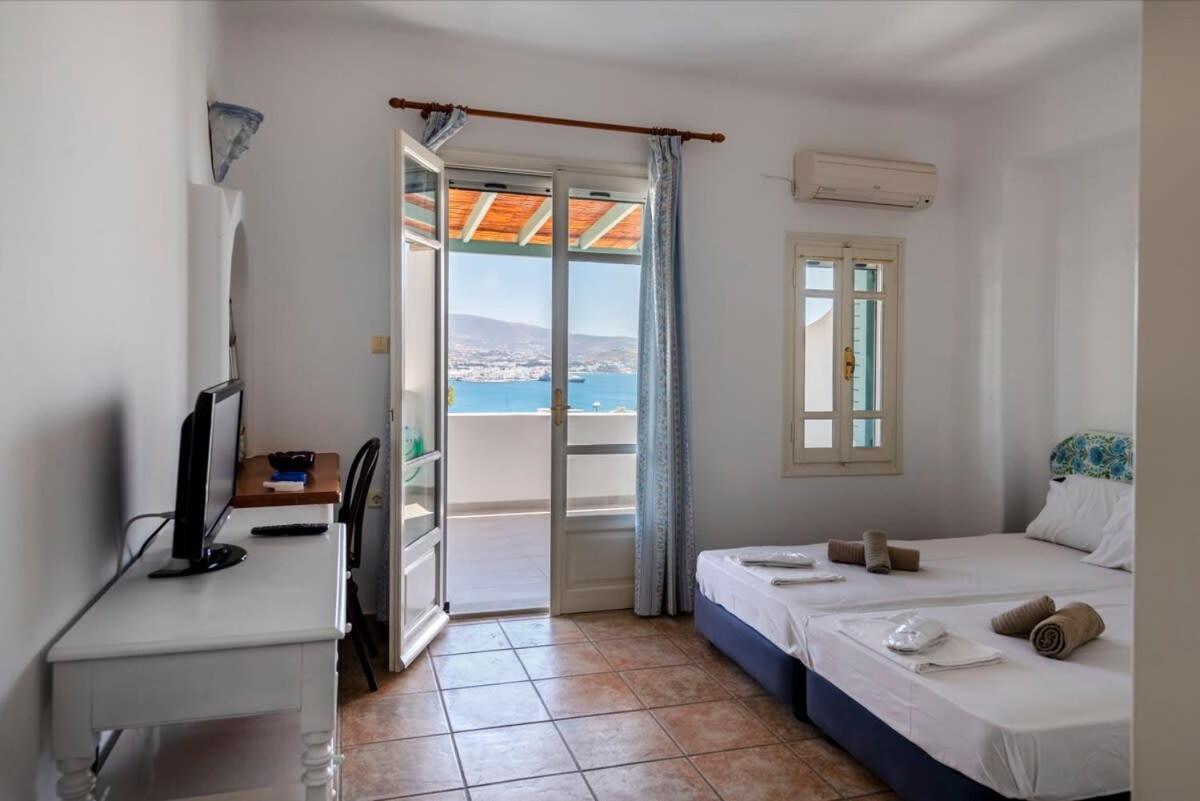 Parikia Cove Mansion Villa